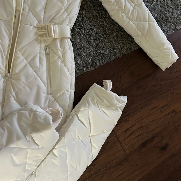 Ski Suit - Picture 5 of 5